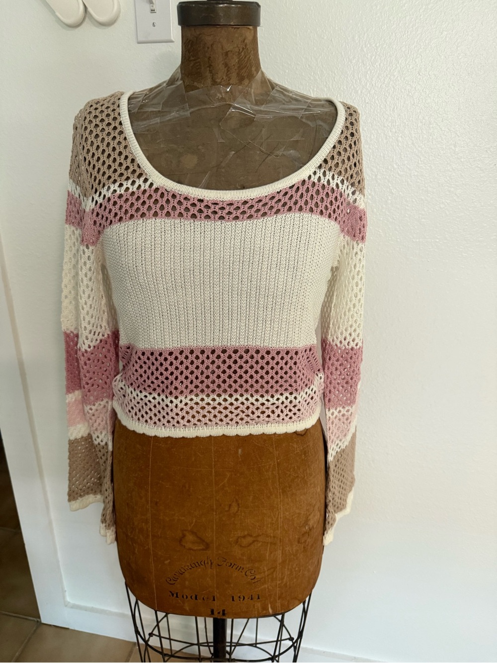 NWT No Comment  Stripe Knit Sweater - Pink & Cream Size L